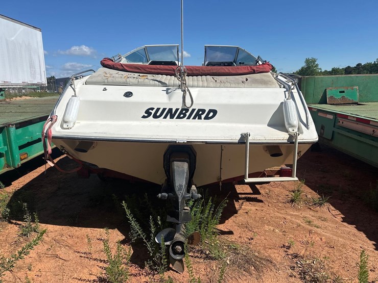 1988-sunbird-euro-sport-20ft-powerboat-image-3