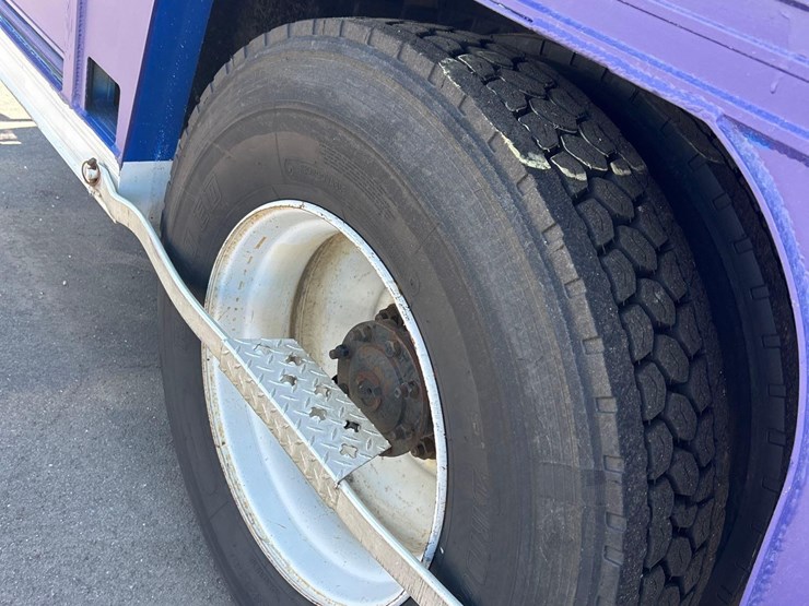2010-international-durastar-4400-image-10