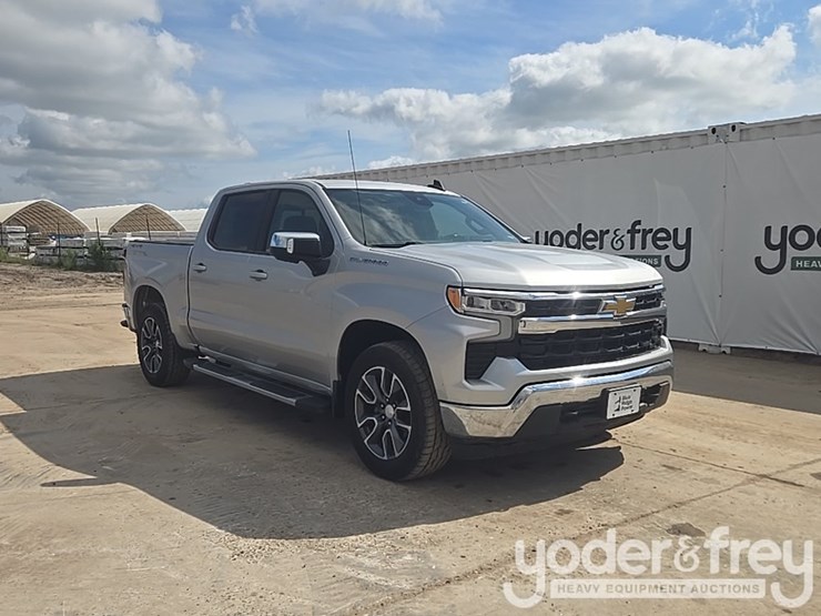 2022-chevrolet-1500-image-7