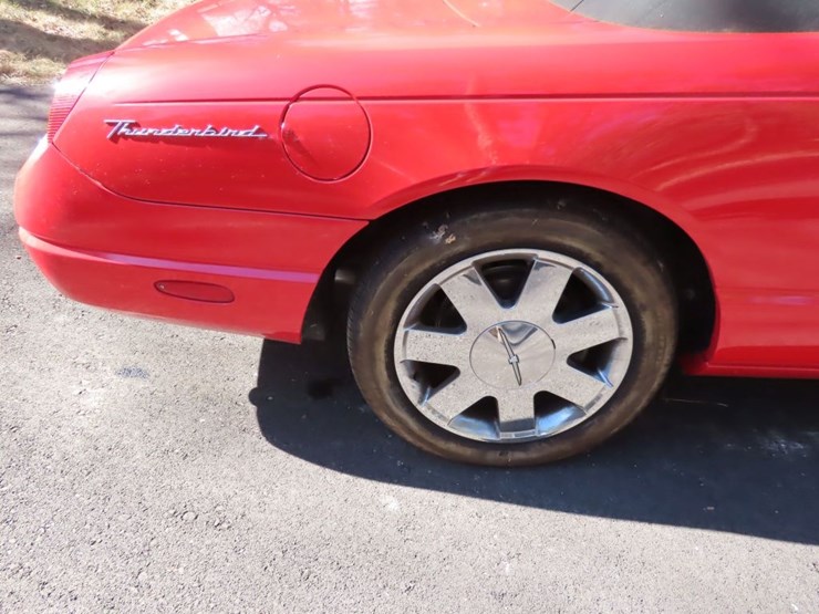 2003-ford-thunderbird-roadster-image-6