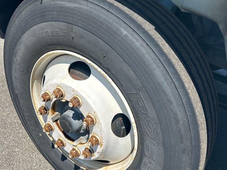 2010-international-durastar-4400-image-15