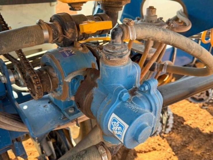 kinze-3200-image-13