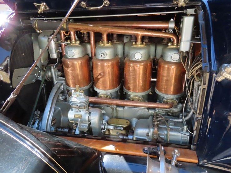1913-cadillac-model-30-touring-car-image-33