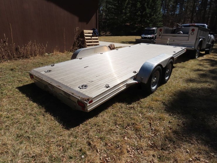 featherlite-aluminum-single-car-trailer-image-10