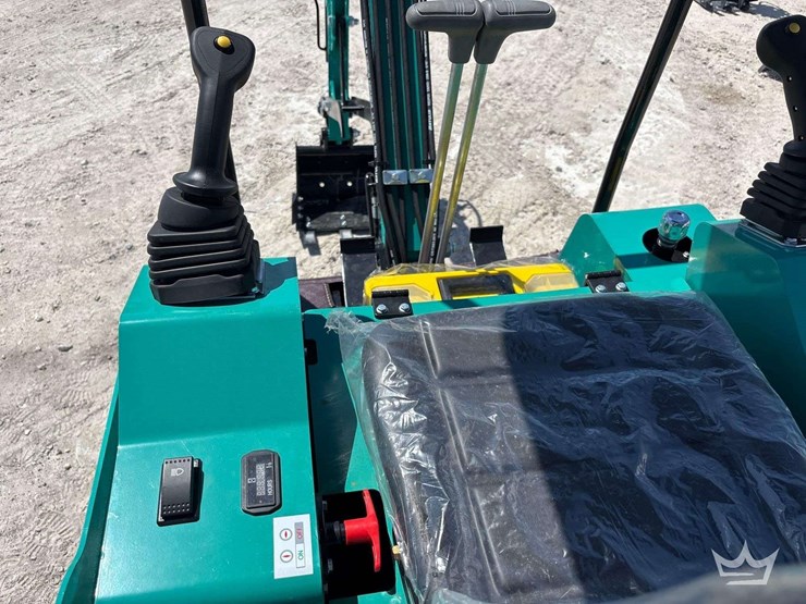 2026-cfg-industrial-h16r-mini-excavator-image-13