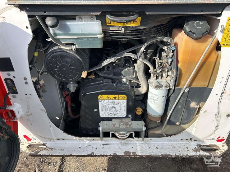 2021-bobcat-t62-image-8
