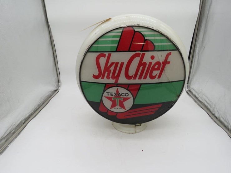 sky-chief-gas-pump-globe-image-4