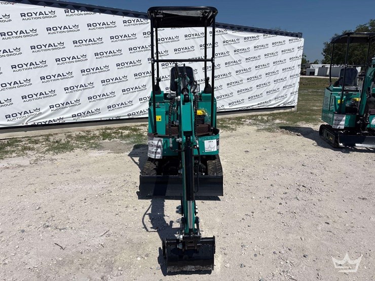 2026-cfg-industrial-h16r-mini-excavator-image-16