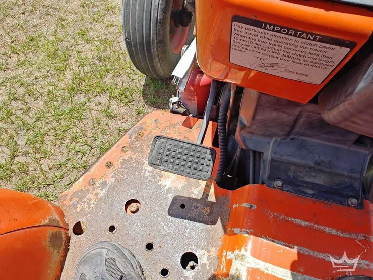 2008-kubota-m5040-image-18