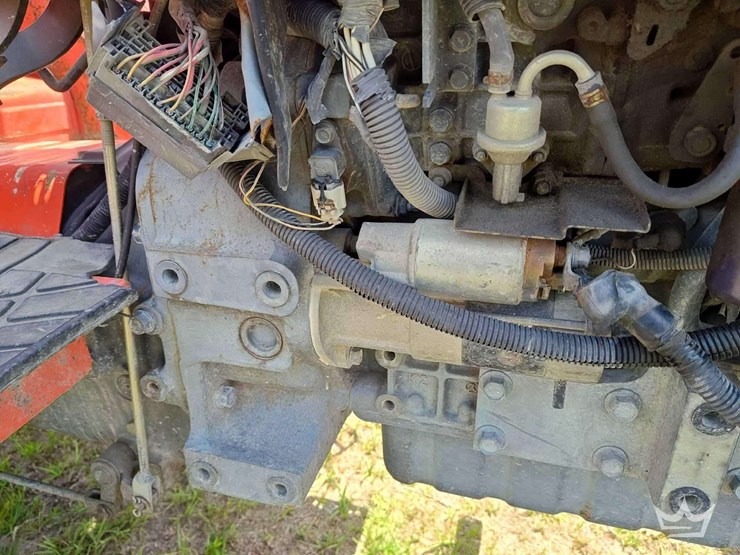 2008-kubota-m5040-image-15