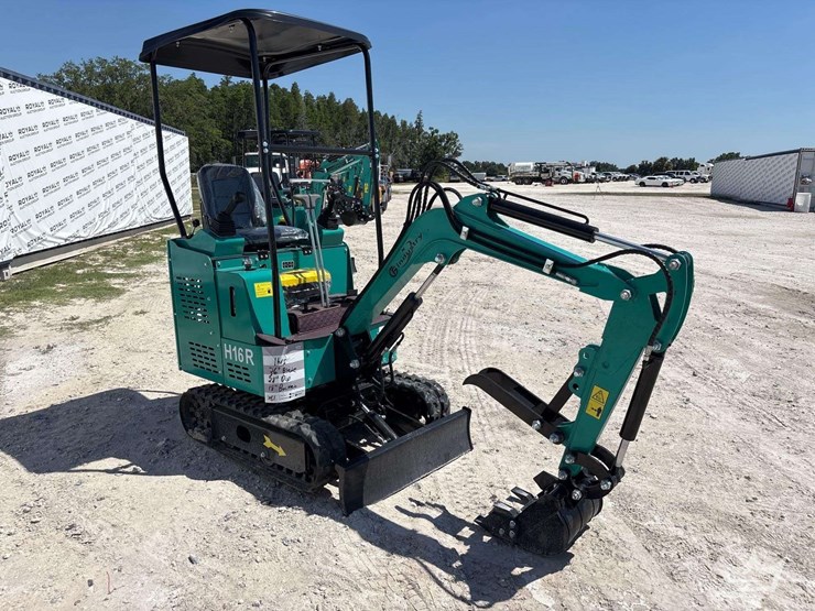 2026-cfg-industrial-h16r-mini-excavator-image-2