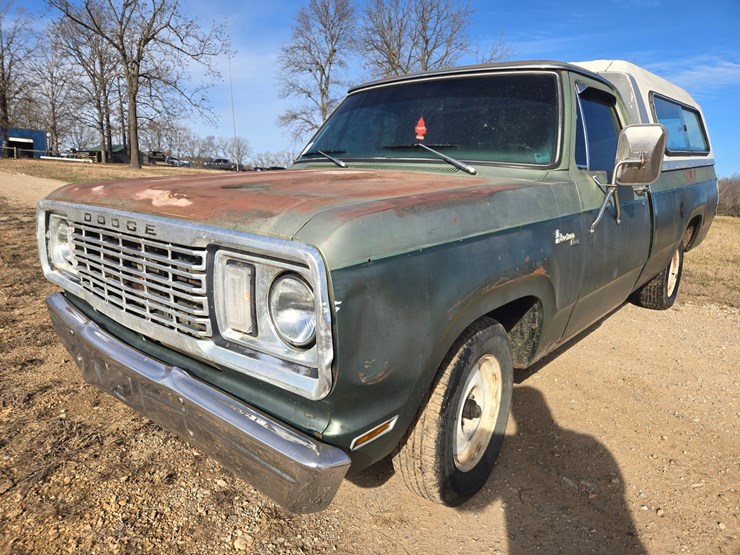 1977-dodge-150-image-1