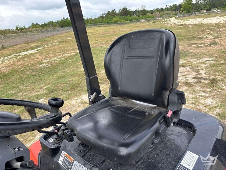2023-kubota-r430-image-24