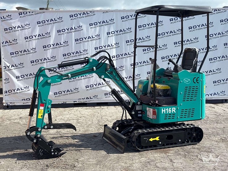 2026-cfg-industrial-h16r-mini-excavator-image-1