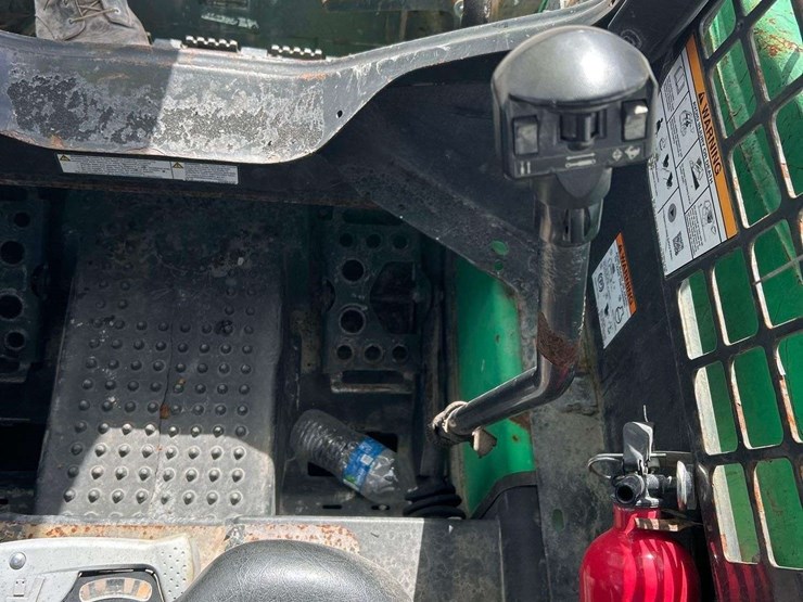 2020-bobcat-s450-image-15
