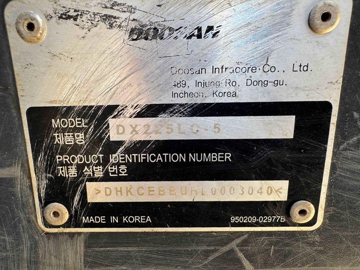 2021-doosan-dx225-lc-5-image-14