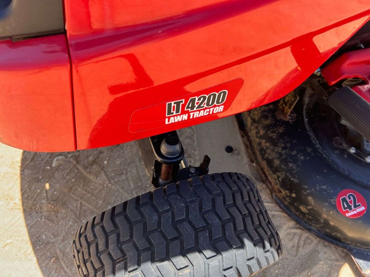 huskee-lt4200-image-10