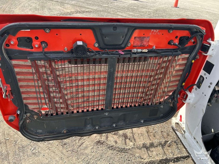 2021-bobcat-t62-image-9