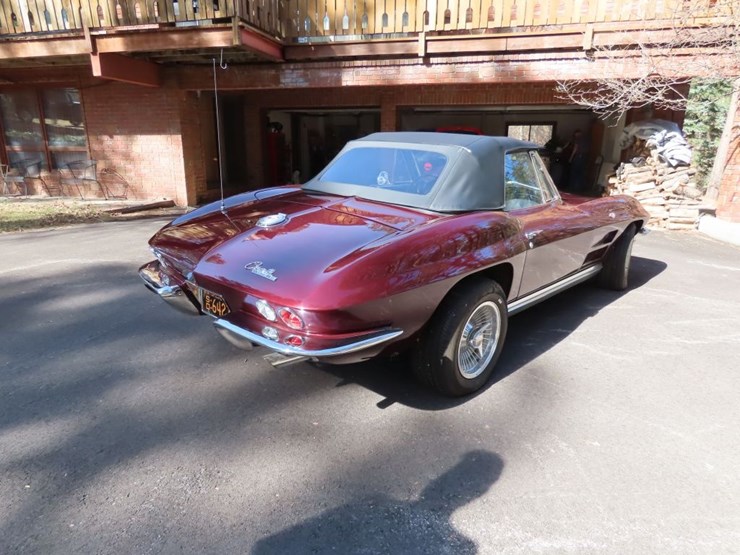 1964-chevrolet-corvette-stingray-roadster-image-6