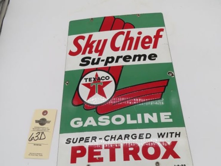 texaco-sky-chief-su-preme-porcelain-pump-plate-image-1
