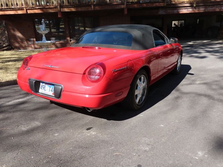 2003-ford-thunderbird-roadster-image-7