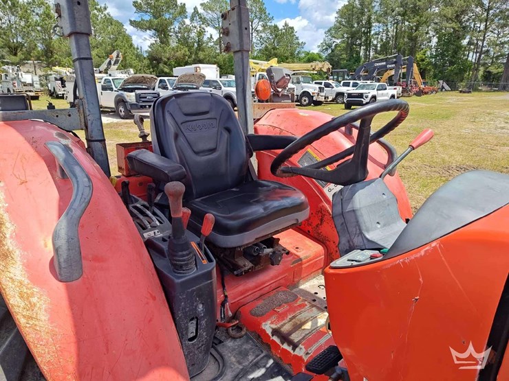 2008-kubota-m5040-image-20