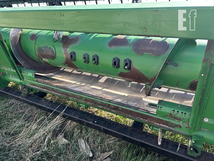 2007-john-deere-630f-image-11