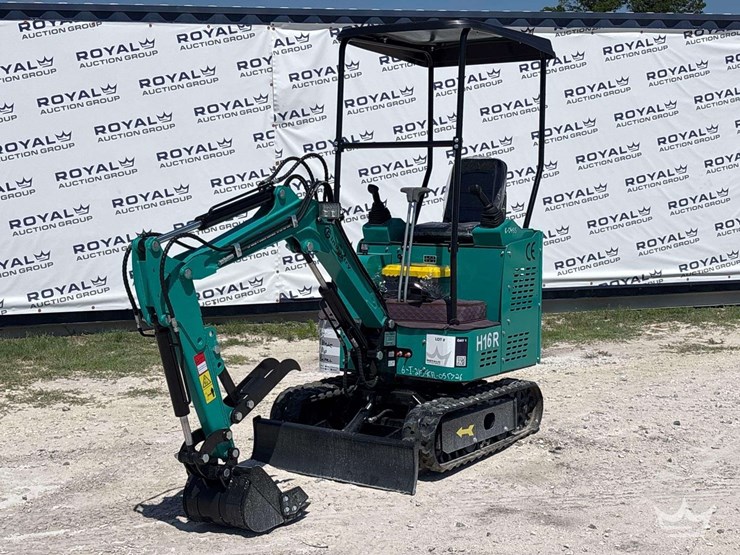 2026-cfg-industrial-h16r-mini-excavator-image-1