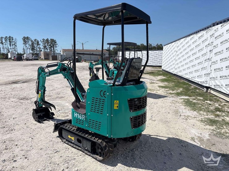 2026-cfg-industrial-h16r-mini-excavator-image-4