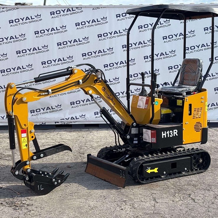 2026 CFG Industrial H13R Mini Excavator