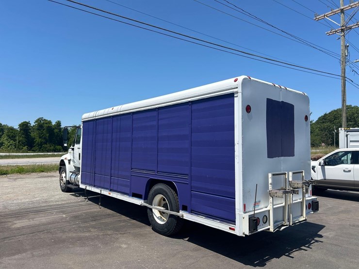 2010-international-durastar-4400-image-4