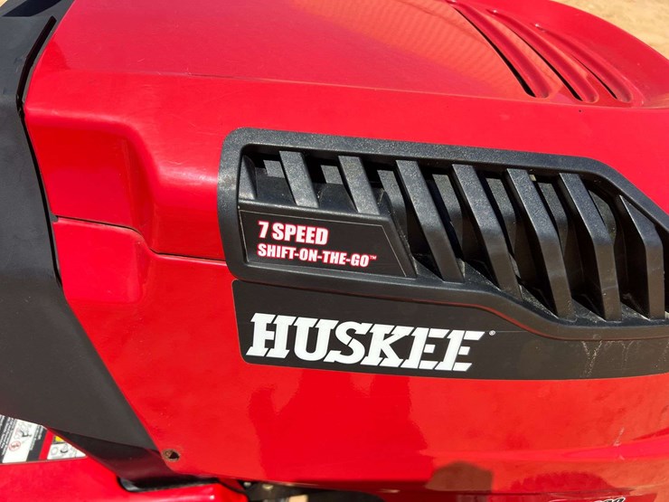 huskee-lt4200-image-9