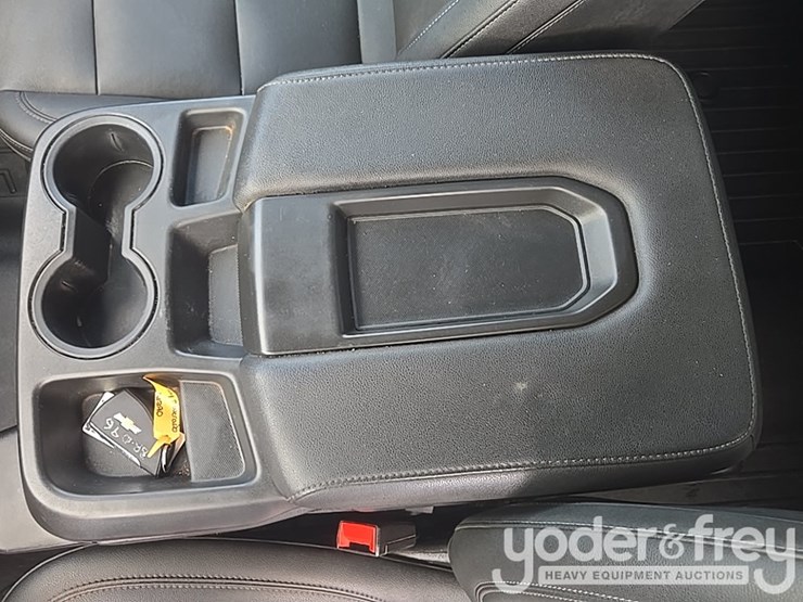 2022-chevrolet-1500-image-34