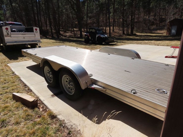 featherlite-aluminum-single-car-trailer-image-5