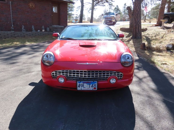 2003-ford-thunderbird-roadster-image-2