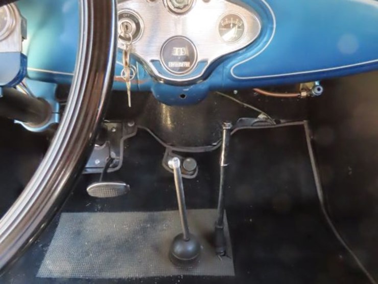 1931-ford-moel-a-cabriolet-image-26