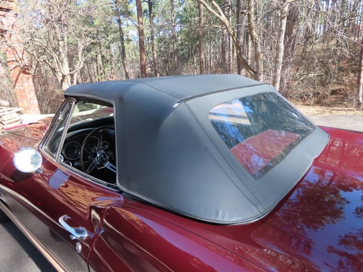 1964-chevrolet-corvette-stingray-roadster-image-9
