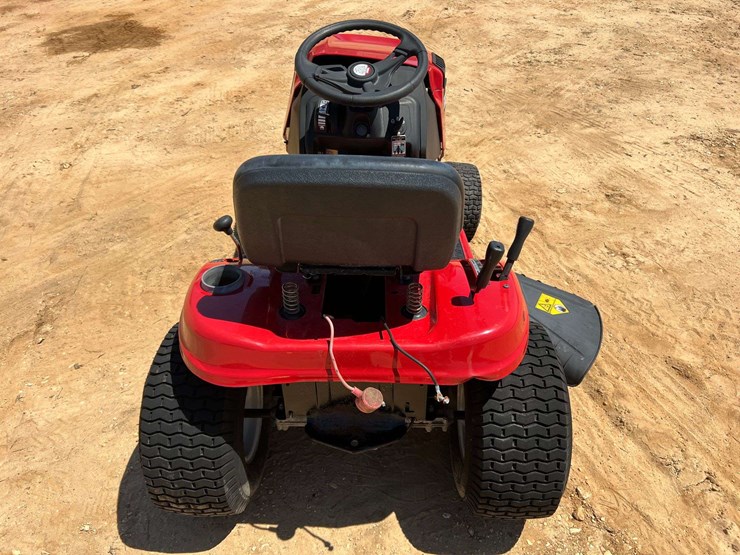 huskee-lt4200-image-6