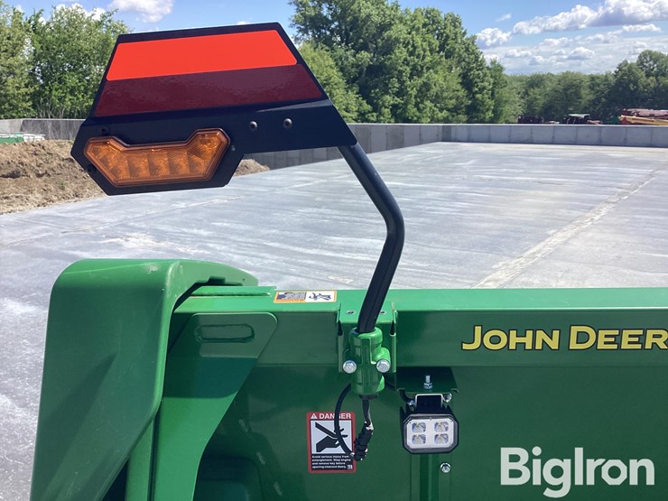 2022-john-deere-c16r-image-15
