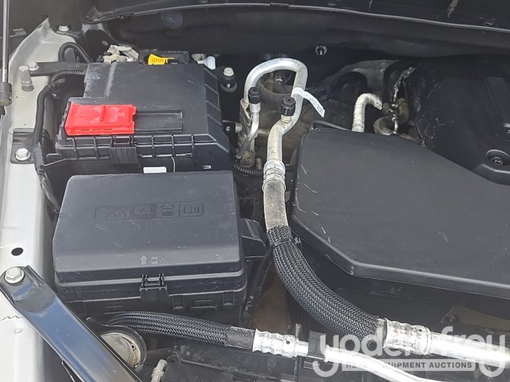2022-chevrolet-1500-image-21