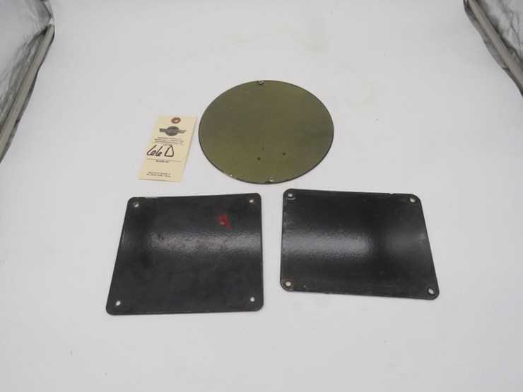 porcelain-pump-plate-group-image-6