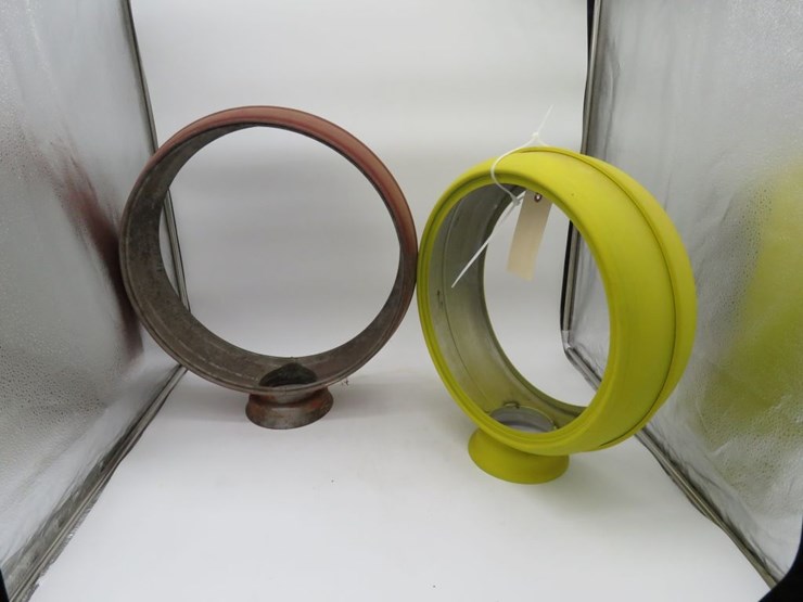 pair-of-metal-globe-rings-image-2