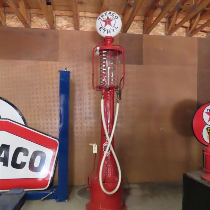 Fry "Mae West" Upright Visible Gas Pump with Rare Texaco Ethyl Globe