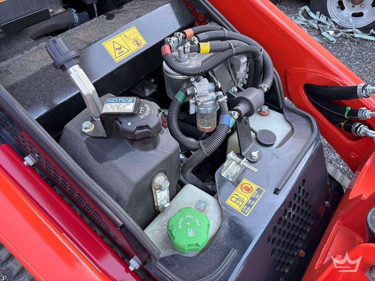 2024-kubota-scl1000-image-26