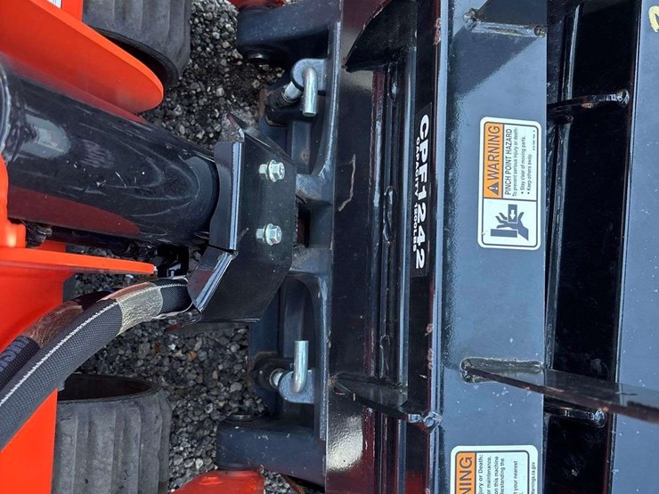 2024-kubota-scl1000-image-9