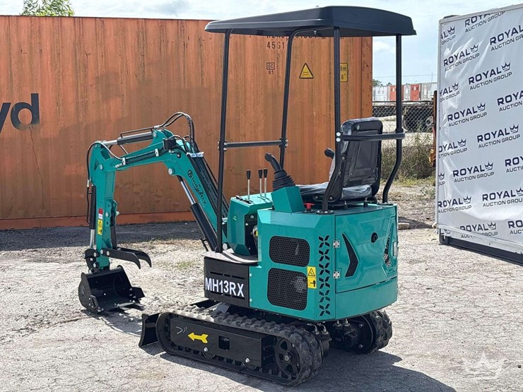 2026-cfg-industrial-mh13rx-mini-excavator-image-4