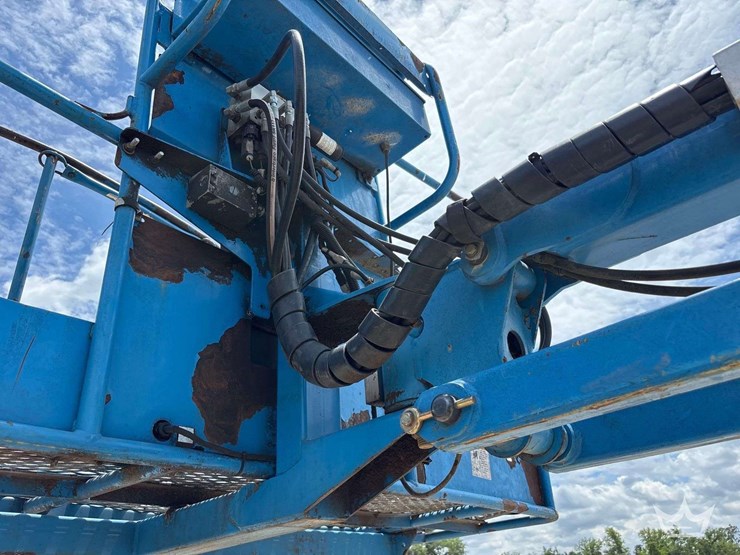 2013-genie-z-80-80ft-4x4-articulating-boom-lift-image-20