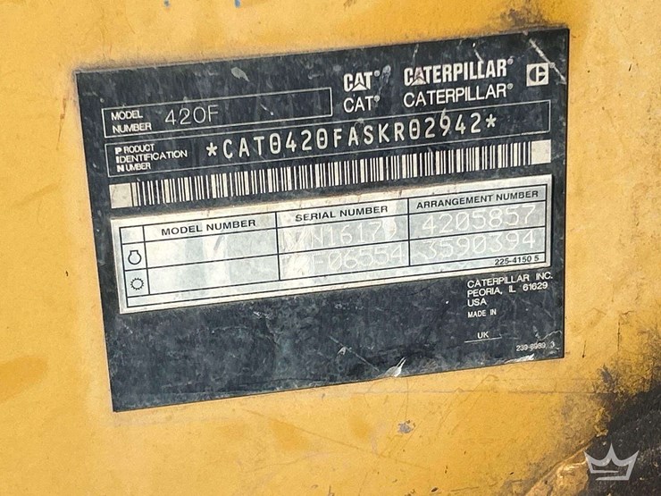 2014-caterpillar-420f-image-9