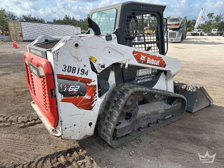 2021-bobcat-t62-image-3