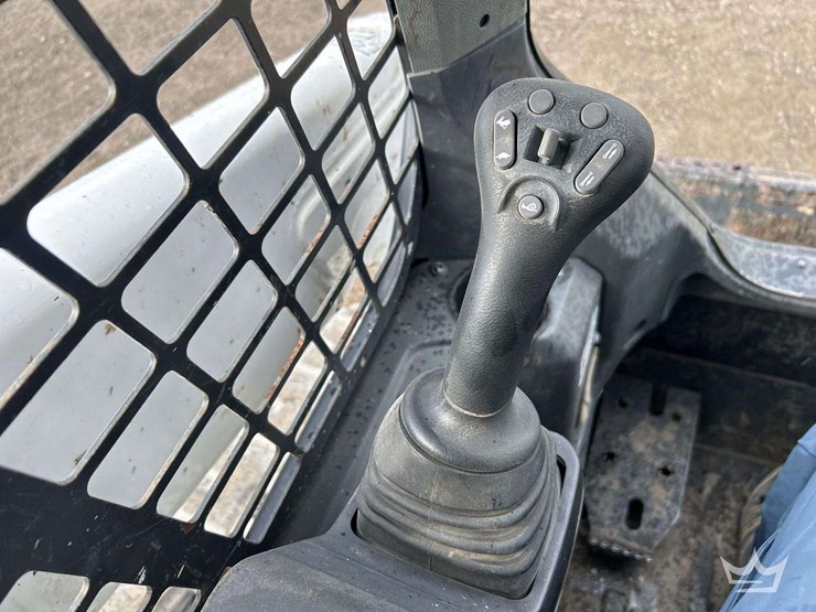 2021-bobcat-t62-image-20